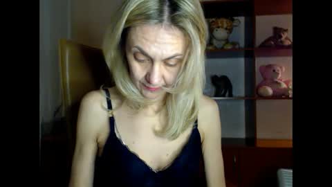 tanya online show from 12/25/24, 01:51