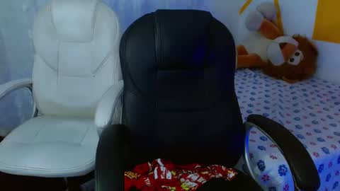 Snapshot of tanya_joseph_ chatting on 12/13/24, 08:47 Tanya Joseph online show from 12/13/24, 08:47