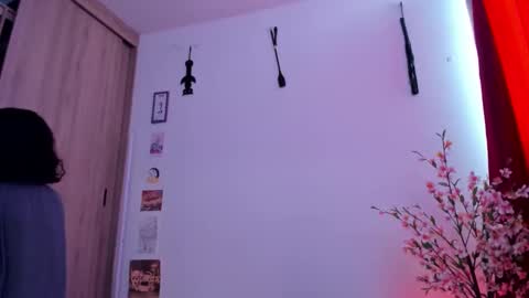 tanya online show from 12/04/24, 01:53