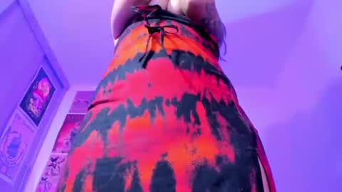    online show from 01/06/25, 02:25