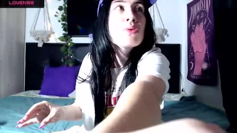 Tara online show from 12/10/24, 04:06