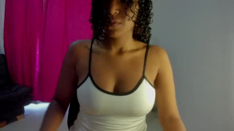 Snapshot of tara_thonson chatting on 04/07/26, 03:34 tara_thonson online show from 04/07/26, 03:34