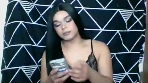 Snapshot of tarahriches chatting on 11/11/25, 06:52 tarahriches online show from 11/11/25, 06:52