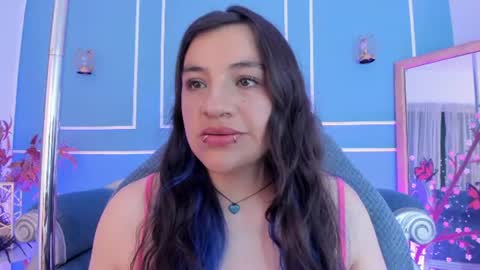 Tara online show from 06/19/26, 02:05