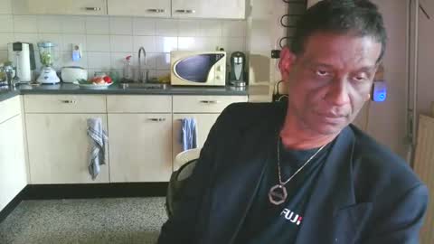 Genaro Thode online show from 05/23/26, 02:54