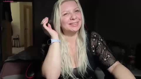 Tasha  Moon online show from 04/23/26, 06:10