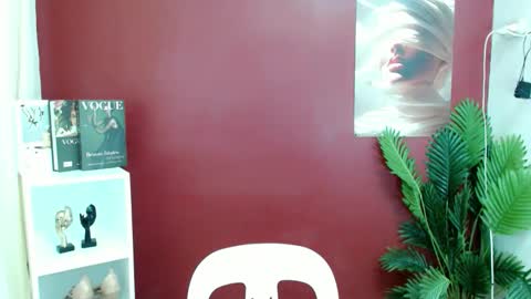 Snapshot of tashaa_09 chatting on 03/03/26, 11:27 call me tashaa online show from 03/03/26, 11:27