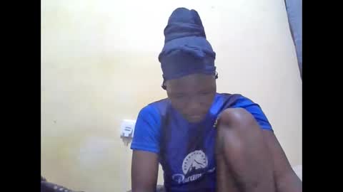 Snapshot of tashacute20 chatting on 03/24/26, 09:09 tashacute20 online show from 03/24/26, 09:09