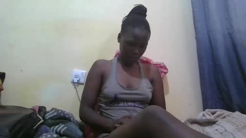 Snapshot of tashacute20 chatting on 04/06/26, 06:03 tashacute20 online show from 04/06/26, 06:03