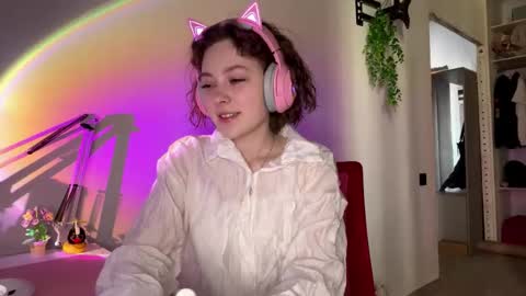 Snapshot of tashajovich chatting on 02/09/26, 11:09 Darlin online show from 02/09/26, 11:09