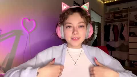 Snapshot of tashajovich chatting on 03/02/26, 10:16 Darlin online show from 03/02/26, 10:16