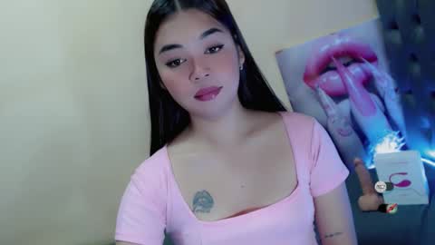 Snapshot of tastefully_yours chatting on 10/07/25, 08:06 Ms Lendy Versa 3 online show from 10/07/25, 08:06