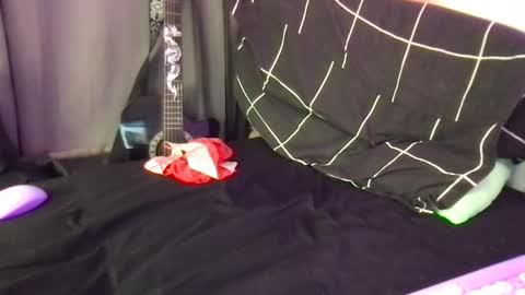 tasteithorny online show from 01/21/25, 08:41