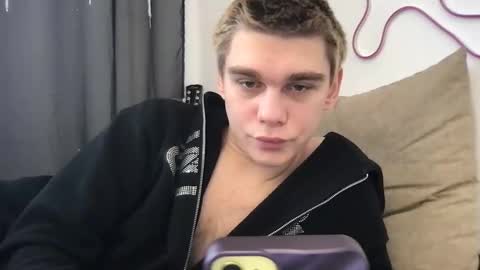 tasteithorny online show from 02/27/25, 11:41