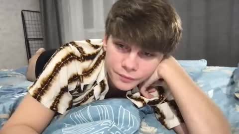 Snapshot of tasteithorny chatting on 11/06/25, 09:59 tasteithorny online show from 11/06/25, 09:59