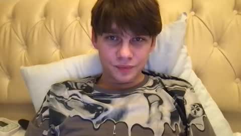 Snapshot of tasteithorny chatting on 11/26/25, 09:16 tasteithorny online show from 11/26/25, 09:16