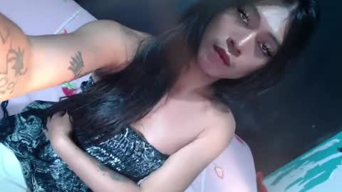 Snapshot of tasteofinnocent69 chatting on 06/14/26, 01:57 online show from 06/14/26, 01:57