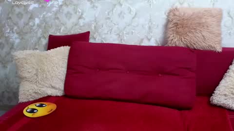 Snapshot of tastychubby chatting on 02/24/25, 11:54 Clau online show from 02/24/25, 11:54