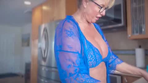 veronicabrian online show from 02/11/26, 08:14