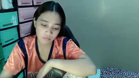 hallie online show from 02/09/25, 03:34