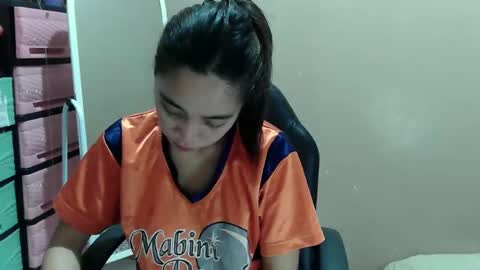 hallie online show from 02/27/25, 07:01