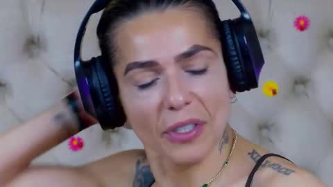 TastyPatricia online show from 05/17/26, 01:29