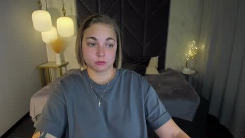 Snapshot of tataflower chatting on 12/05/24, 11:51 Tata online show from 12/05/24, 11:51