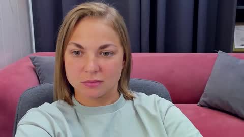 Snapshot of tataflower chatting on 10/22/25, 08:19 Tata online show from 10/22/25, 08:19