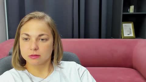 Snapshot of tataflower chatting on 10/31/25, 08:43 Tata online show from 10/31/25, 08:43