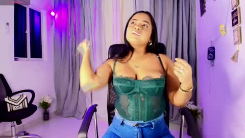 Snapshot of tatiana1004 chatting on 10/07/25, 05:37 tatiana1004 online show from 10/07/25, 05:37