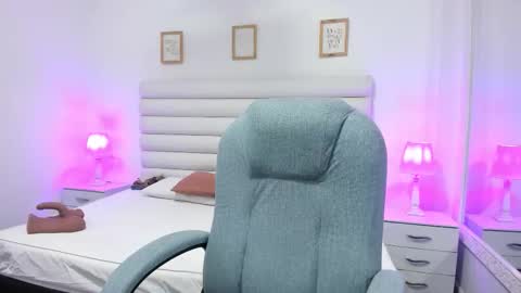 tatiana_arboleda online show from 02/12/26, 03:56