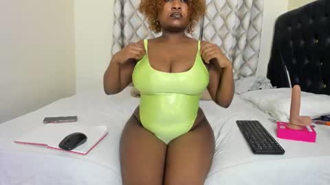 tatiana_storm online show from 01/12/26, 08:25