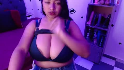 tatiana online show from 01/14/25, 02:40