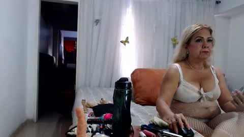 tatiana giraldo online show from 02/13/26, 10:17