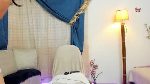 Snapshot of tatianapotter2473 chatting on 02/04/25, 01:23 Tatiana Potter online show from 02/04/25, 01:23