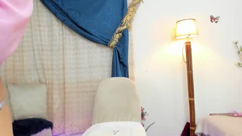 Snapshot of tatianapotter2473 chatting on 02/12/25, 12:48 Tatiana Potter online show from 02/12/25, 12:48