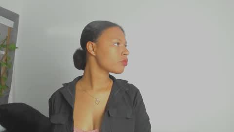 tatianasquirthot online show from 03/01/26, 07:38