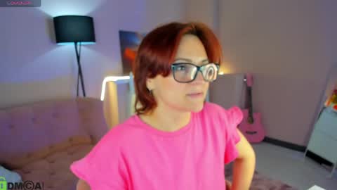 Snapshot of taticamomile chatting on 05/16/26, 12:15 Tatica online show from 05/16/26, 12:15