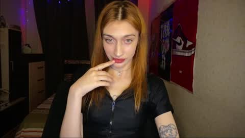 Snapshot of tatika_williams chatting on 06/21/26, 07:27 tatika_williams online show from 06/21/26, 07:27