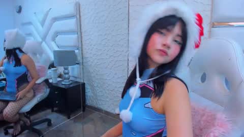 Snapshot of tatilee chatting on 09/30/25, 10:37 tatilee online show from 09/30/25, 10:37