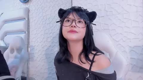 Snapshot of tatilee chatting on 02/10/26, 02:21 tatilee online show from 02/10/26, 02:21