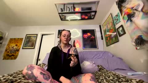 Tatkitty online show from 02/05/25, 07:29