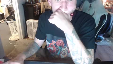 tattedhubs5 online show from 09/18/25, 07:27