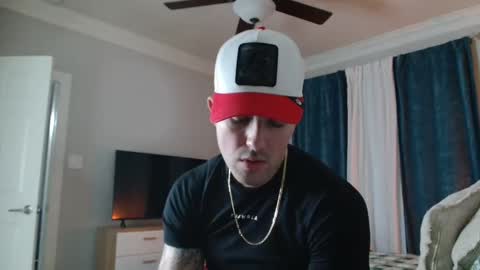 tattedlatino1 online show from 12/18/24, 01:59