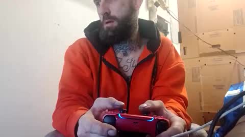 Snapshot of tattoo3333 chatting on 11/03/25, 10:27 tattoo3333 online show from 11/03/25, 10:27