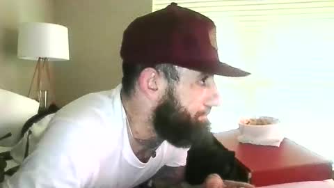 Snapshot of tattoo3333 chatting on 11/07/25, 07:25 tattoo3333 online show from 11/07/25, 07:25