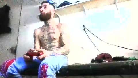 Snapshot of tattoo3333 chatting on 11/20/25, 07:30 tattoo3333 online show from 11/20/25, 07:30