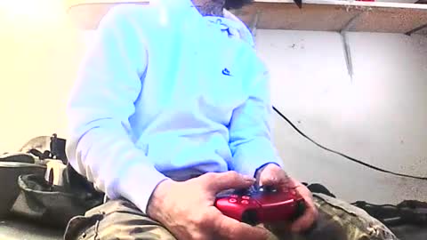 Snapshot of tattoo3333 chatting on 11/29/25, 01:30 tattoo3333 online show from 11/29/25, 01:30