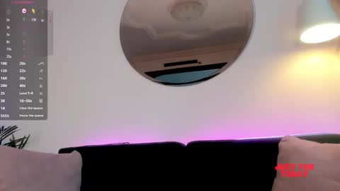 Snapshot of tattoo_ninja_kitty chatting on 01/08/25, 06:09 Nathalie Hardy online show from 01/08/25, 06:09