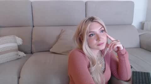 tattoobbgirl online show from 09/18/25, 06:54